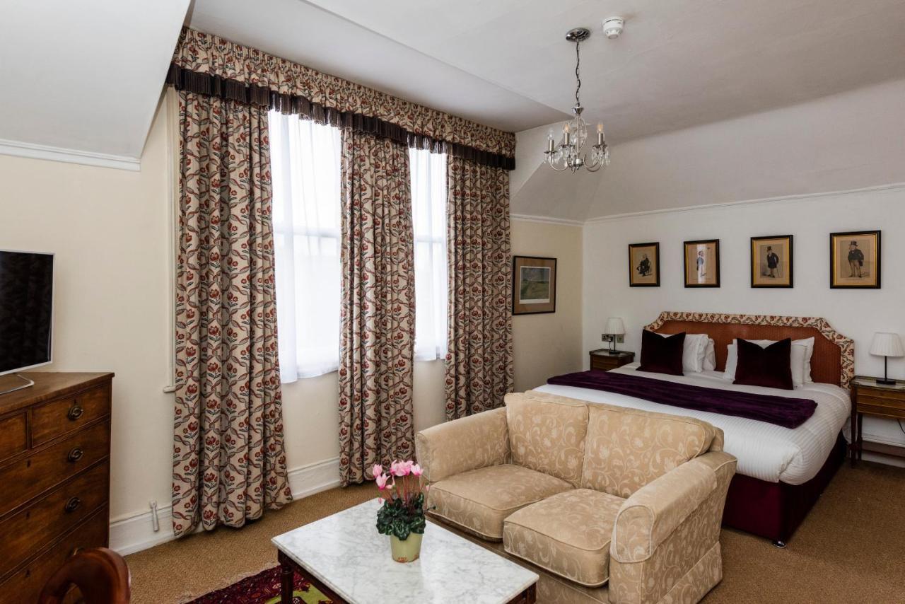 The George Inn Oakham Esterno foto