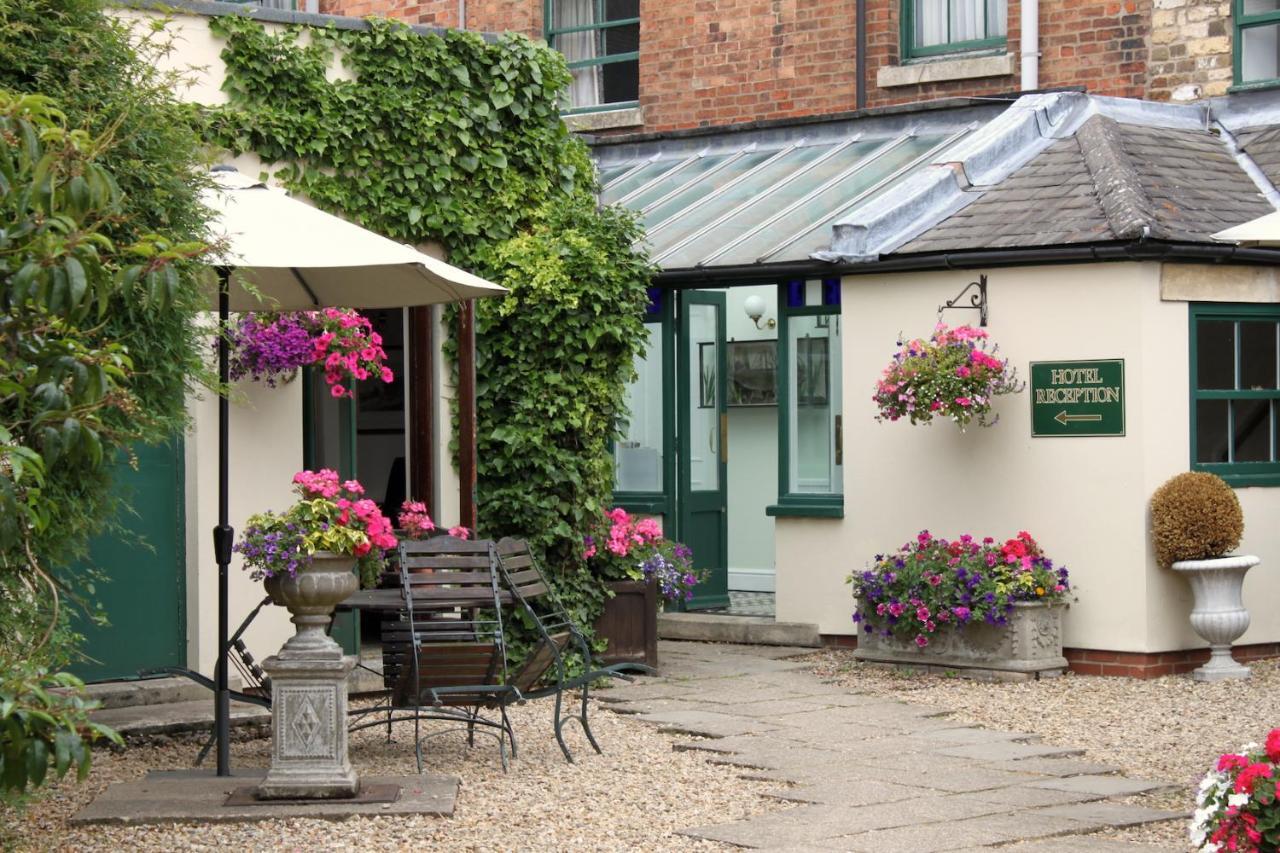 The George Inn Oakham Esterno foto